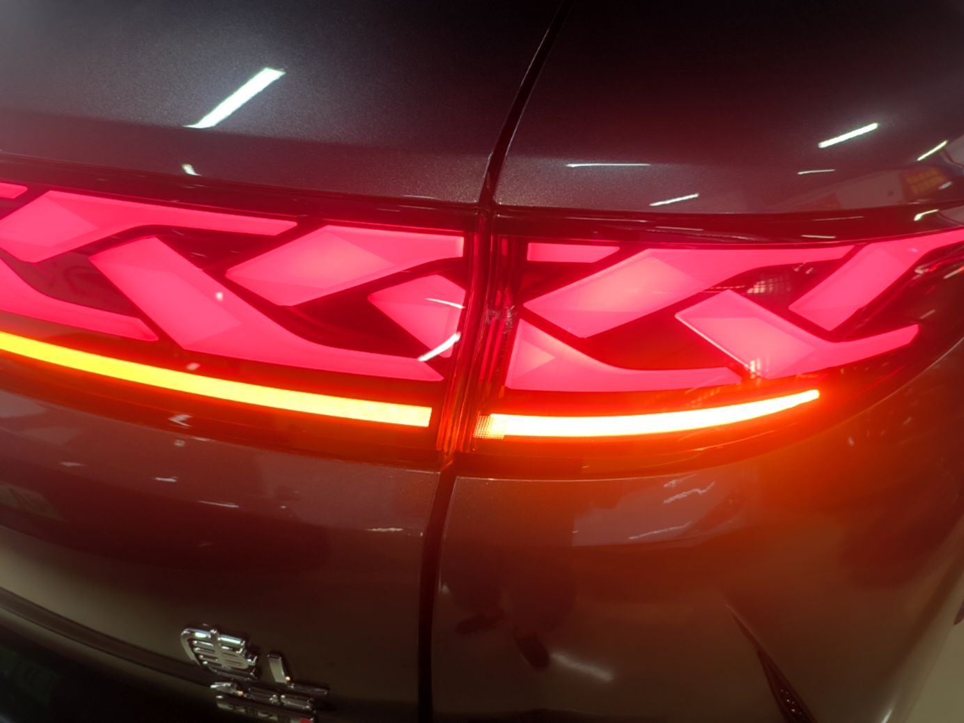 BYD Tang L 2025 DM 200KM Four-Wheel Drive LiDAR Flagship Model — снимка 9