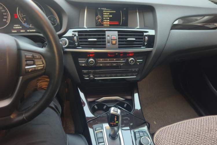 Used BMW X3  Audio And AC Panel