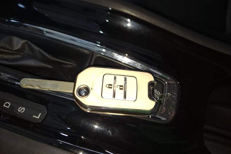 Used Honda Vezel 2020 1.5L CVT Elite Edition