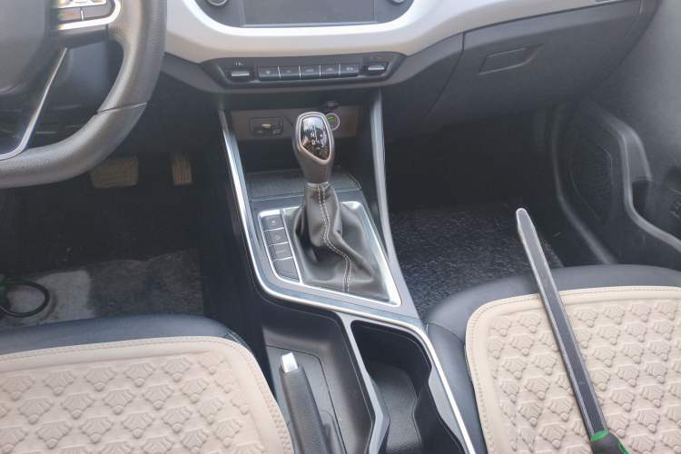 Used Geely Auto Vision X3 2020 1.5L CVT Elite Edition
