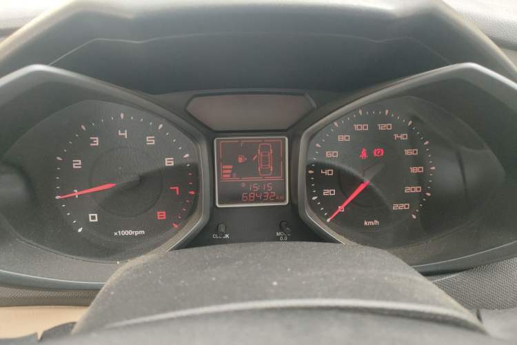 Used Chery Fengyun 2 2013 Hatchback 1.5L Manual Ruiyi Edition Instrument Cluster