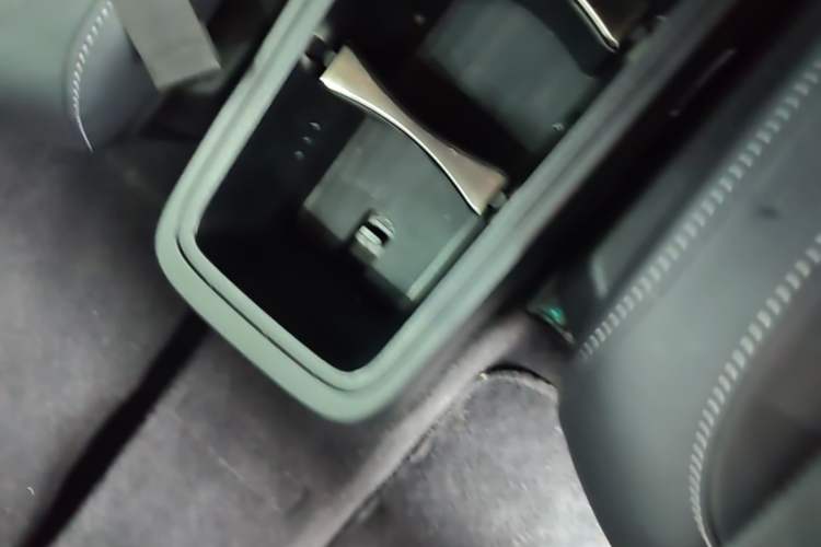 Used iCAR V23 2025 550 Two-Wheel Drive Intelligent Driving Version