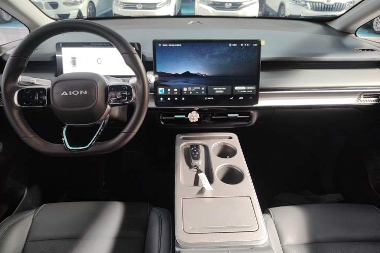 Used AION Y 2024 Younger Star Edition