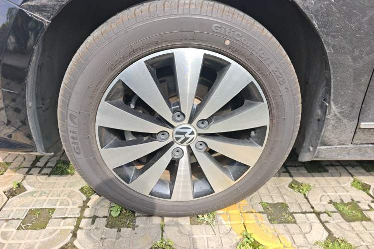 Used Volkswagen Sagitar 2018 1.6L Automatic Comfort Model
