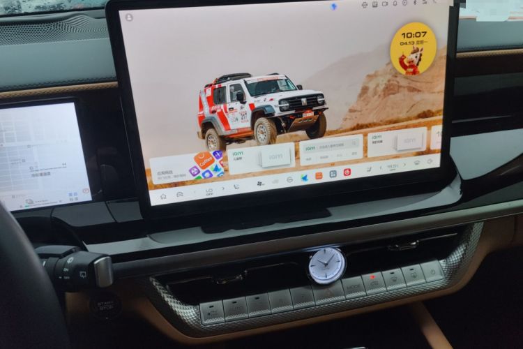 Used Tank 500 New Energy 2024 Hi4-T Audio And AC Panel