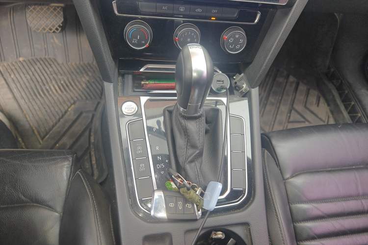 Used Volkswagen Magotan 2017 330TSI DSG Leading Model