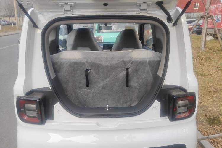 Used Livan Blue Balloon 2025 Model Dynamic Version