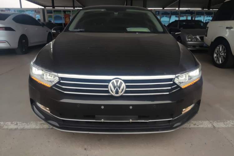 Used Volkswagen Magotan 2018 Facelift 330TSI DSG Luxury Model Front