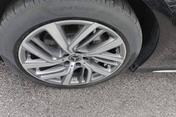 Used Mercedes-Benz E-Class 2024 E 300 L Stylish Model Left Front Wheel Hub