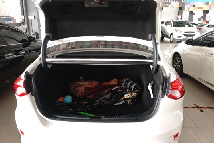 Used Ford Focus 2020 Sedan 1.5L Automatic Sharp Edition