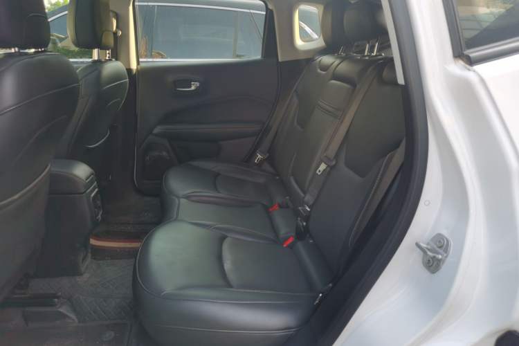 Used Jeep Compass 2017 200T Automatic Family Edition