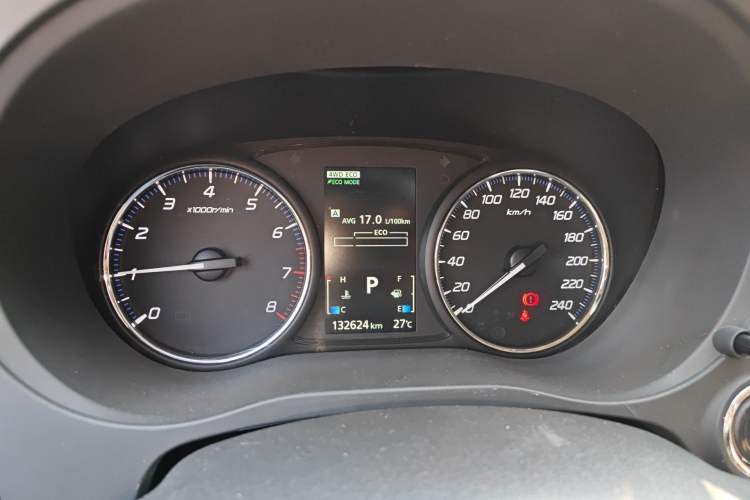 Used Mitsubishi Outlander 2013 2.4L 4x4 Luxury Navigation Edition 5 Seats Instrument Cluster