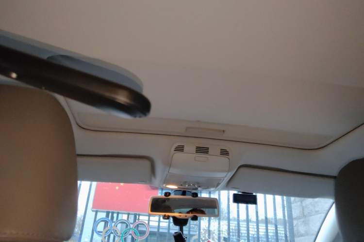 Used Volkswagen Magotan 2012 Facelift 1.8TSI Prestige Model
