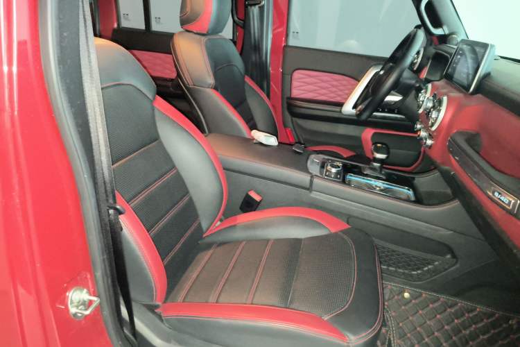 Used BAIC Off-Road BJ40 2020 2.0T Automatic Four-Wheel Drive Urban Hunter Edition Chivalrous Type
