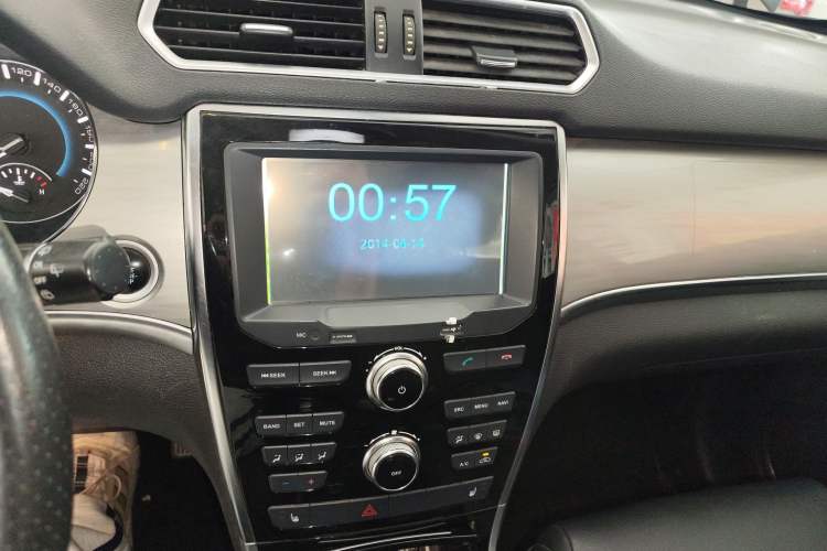 Used Haval H2 2014 1.5T Manual Two-Wheel Drive Elite Edition