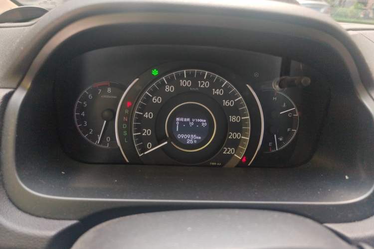 Used Honda CR-V 2016 2.0L two-wheel drive Urban Edition
