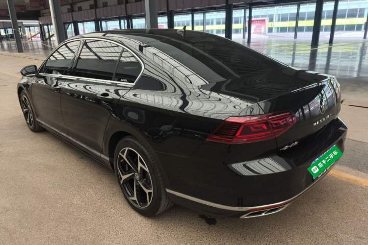 Used Volkswagen Magotan 2023 2 Million Units Commemorative Edition 330TSI DSG Luxury Version
