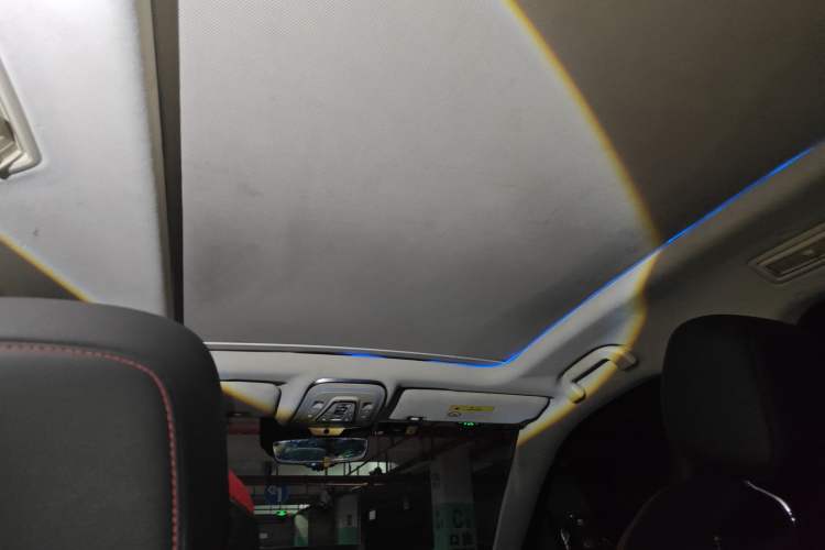 Used BYD Tang New Energy 2018 DM 2.0T All-Wheel Drive Smart Connect Advanced Model 7 Seats China V Emission Standard
