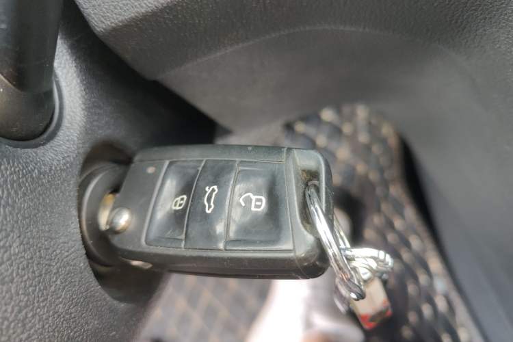 Used Volkswagen Lamando 2015 330TSI DSG Comfort Edition
