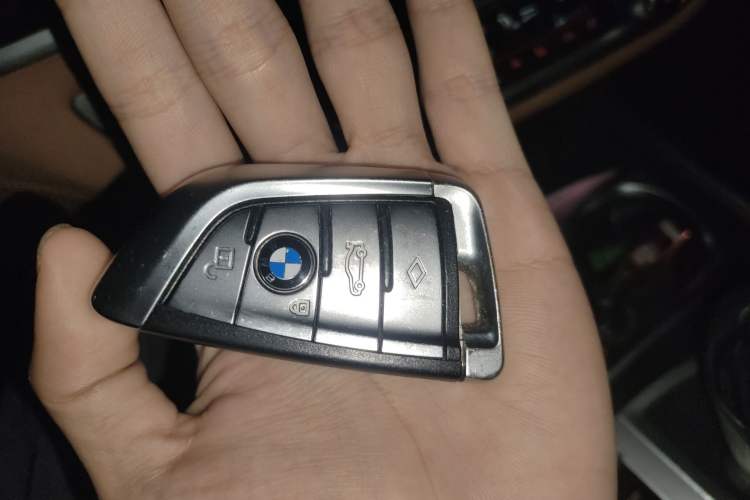 Used BMW 7 Series 2018 730Li Luxury Edition M Sport Package Vehicle Key