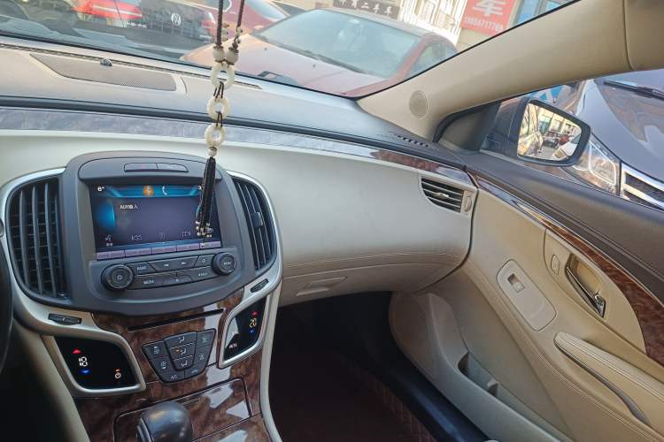 Used Buick LaCrosse 2013 2.4L SIDI Leading Comfort Version
