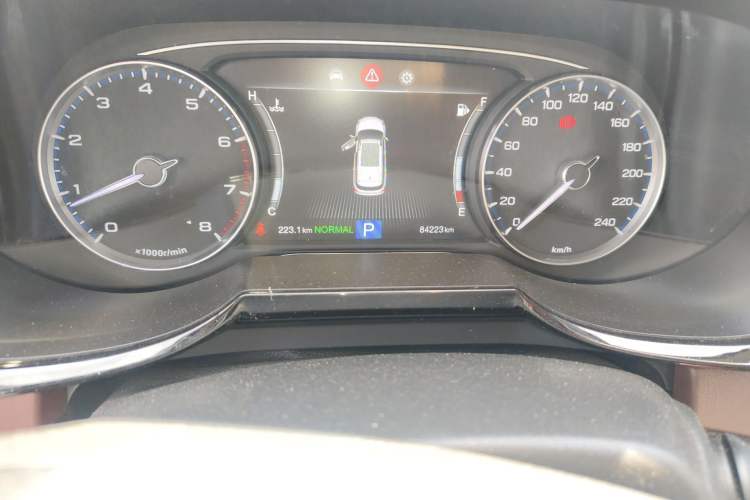 Used GAC Trumpchi GS8 2017 320T Two-Wheel Drive Luxury Smart Connectivity Version (7 Seats)