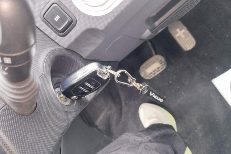 Used Wuling Hongguang MINIEV 2021 Macaron Premium Model – Lithium-NMC
