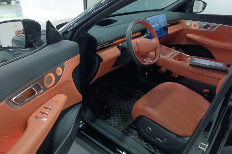 Used Deepal S07 2026 230Ultra with Huawei Qiankun ADS SE Edition Driver Seat