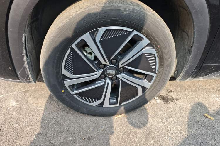 Used Geely Galaxy Galaxy Xingjian 7 EM-i 2025 120km Launch+ Version