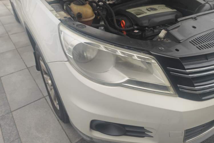 Used Volkswagen Tiguan 2012 1.8TSI Automatic Two-Wheel Drive Trend Edition Right Front Headlight