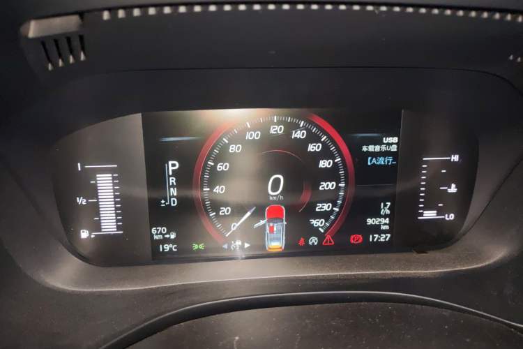 Used Volvo XC60 2019 T5 4x4 Smart Edition China V Standard Instrument Cluster