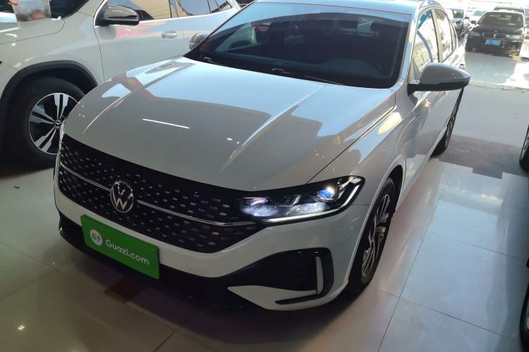 Used Volkswagen Lavida 2024 1.5L Automatic Starry Sky 5 Million Edition