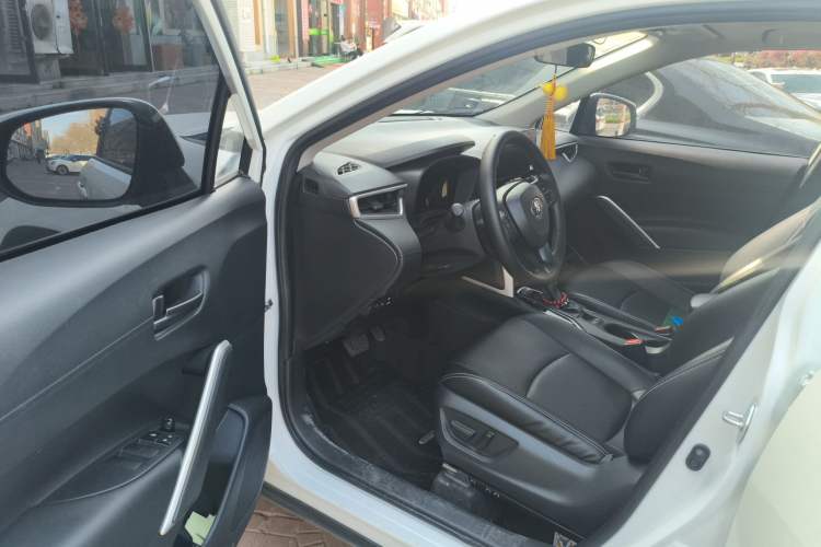 Used Toyota Corolla Cross 2024 2.0L Luxury Edition
