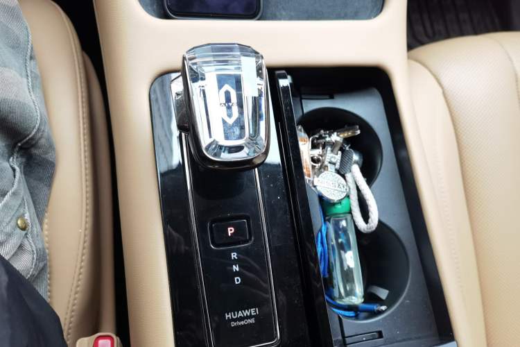 Used Hima AITO M7 2024 1.5T Intelligent Driving 4WD Max Edition 5 Seats
