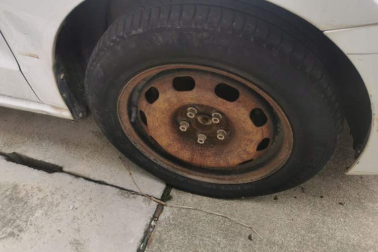 Used Volkswagen Polo 2016 1.6L Automatic Comfort Model Exterior 7