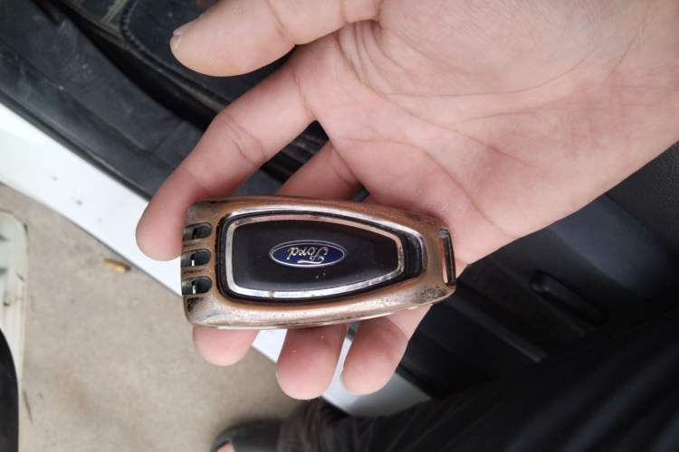 Used Ford Kuga 2017 EcoBoost 180 Two-Wheel-Drive Luxury Wing Edition