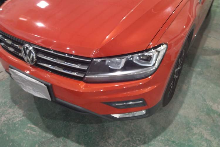 Used Volkswagen Tiguan L 2017 330TSI Automatic Two-Wheel Drive Comfort Edition Left Front Headlight