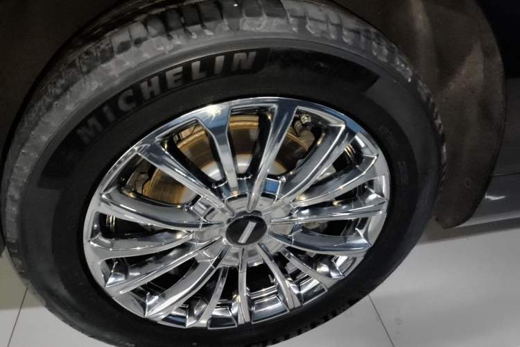 Used Wey Gaoshan 2023 Four-Wheel-Drive Executive Extended Version
