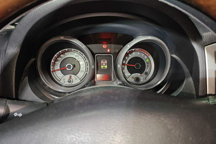 Used Mitsubishi Pajero 2016 3.0L Automatic Prestige Version China V Standard Instrument Cluster