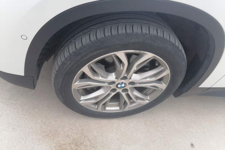 Used BMW X1 2019 sDrive20Li Leading Model
