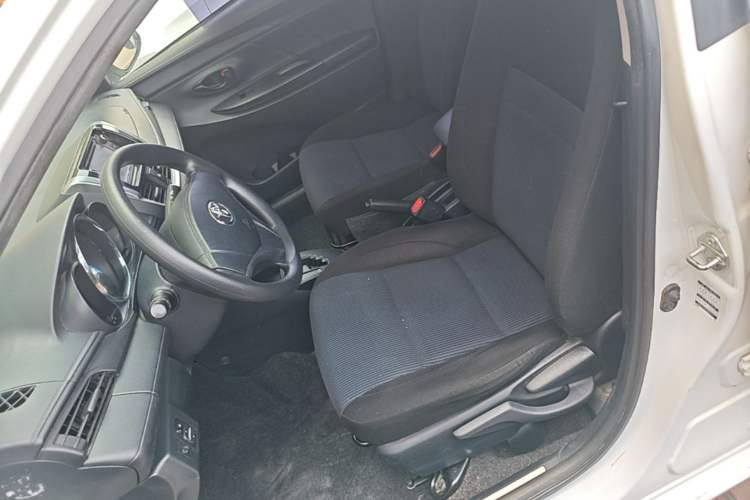 Used Toyota YARiS L Zhi Xiang 2017 1.5E CVT Dynamic Edition
