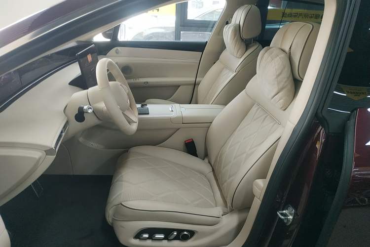 Used Hima Stelato S9 2025 Extended-Range Ultra Left Front Seat