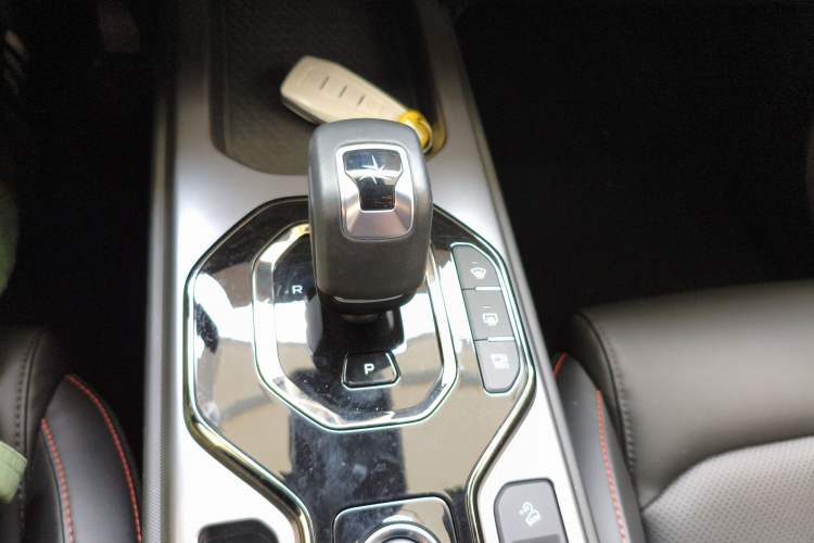 Used Geely Auto Cowboy 2025 1.5TD Fun-Offroad Version
