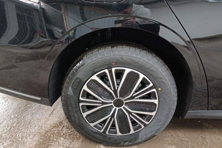 Used Geely Galaxy Galaxy Stellar 6 2026 Model 125km Free-Style Edition
