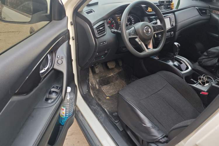 Used Nissan X-Trail 2017 2.0L CVT Comfort Edition 2WD
