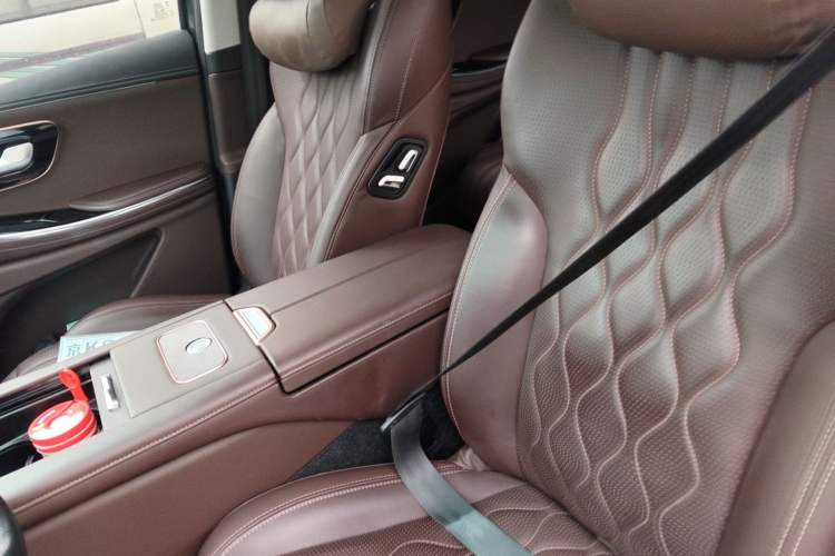 Used EXEED Lanyue 2023 400T Four-Wheel Drive Star Prestige 7-Seater