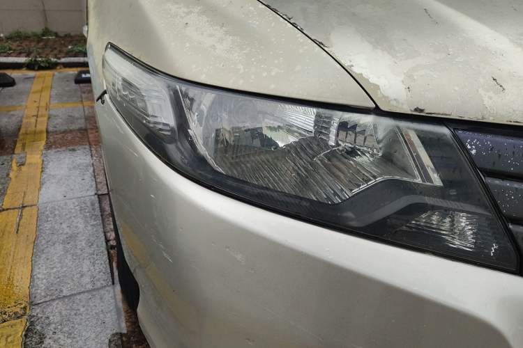 Used Honda City Classic 2008 1.5L manual Elite Edition Right Front Headlight