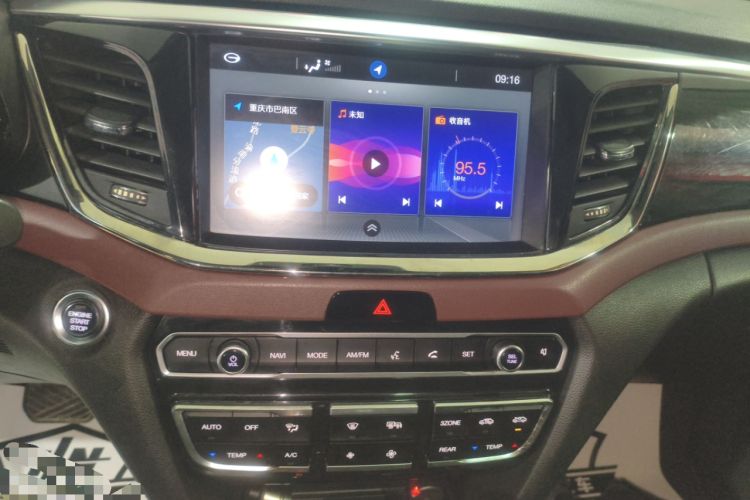 Used GAC Trumpchi GS8 2017 320T Two-Wheel Drive Luxury Smart Connectivity Version (7 Seats)