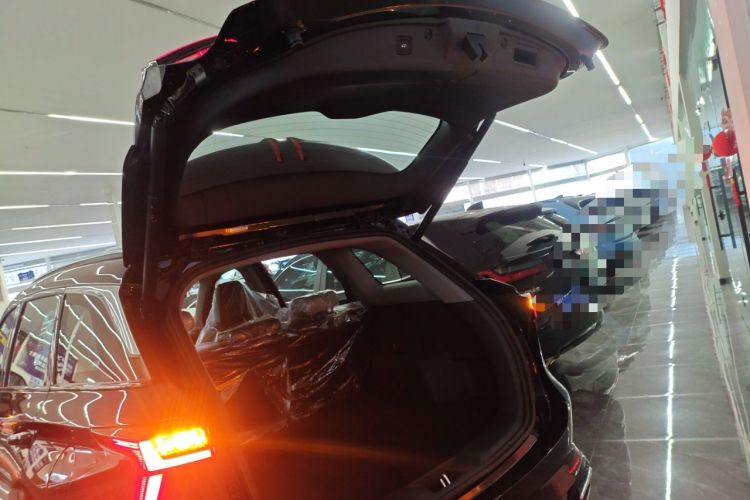 Used Changan CS75 PLUS 2025 Model, 3rd Generation Champion Edition 1.5T Jinghang Version
