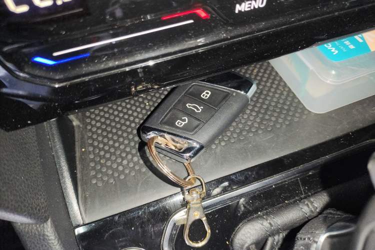 Used Volkswagen Magotan 2023 2 Million Units Commemorative Edition 330TSI DSG Luxury Version